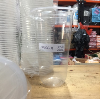 Cup Oval / U Cup PP 22 Oz merk Unggul , berat per gelas 8 gram isi 50 pcs